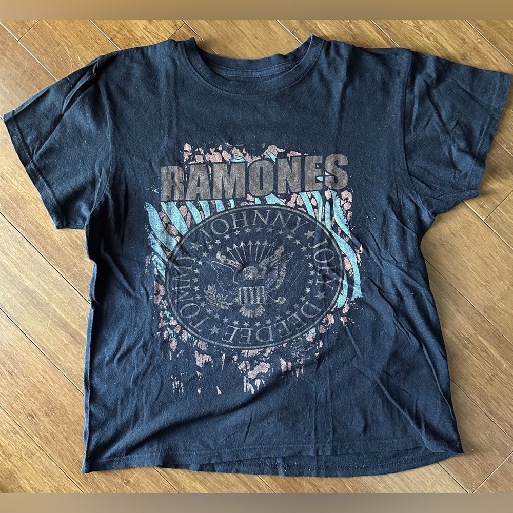 Black Ramones Graphic Band T-Shirt